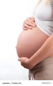 Expectant mother, pregnancy, skin issues, summer, acne, itchy skin, heat rash, dark spots, omaha, nebraska