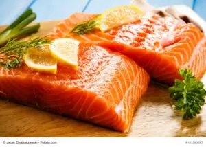 salmon with lemon